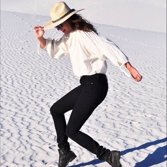 Meet your Posher, Annabelle - Picture 1 of 1